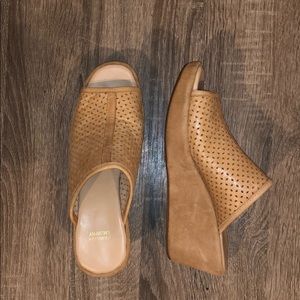 Johnston & Murphy extremely comfy mules!